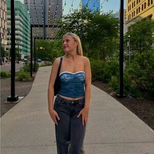 Meet your Posher, Destiny